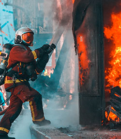 pompiere incendio