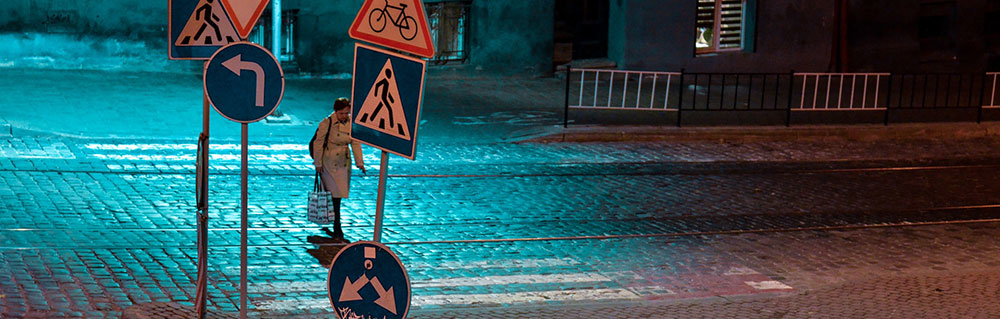 segnaletica verticale 1000